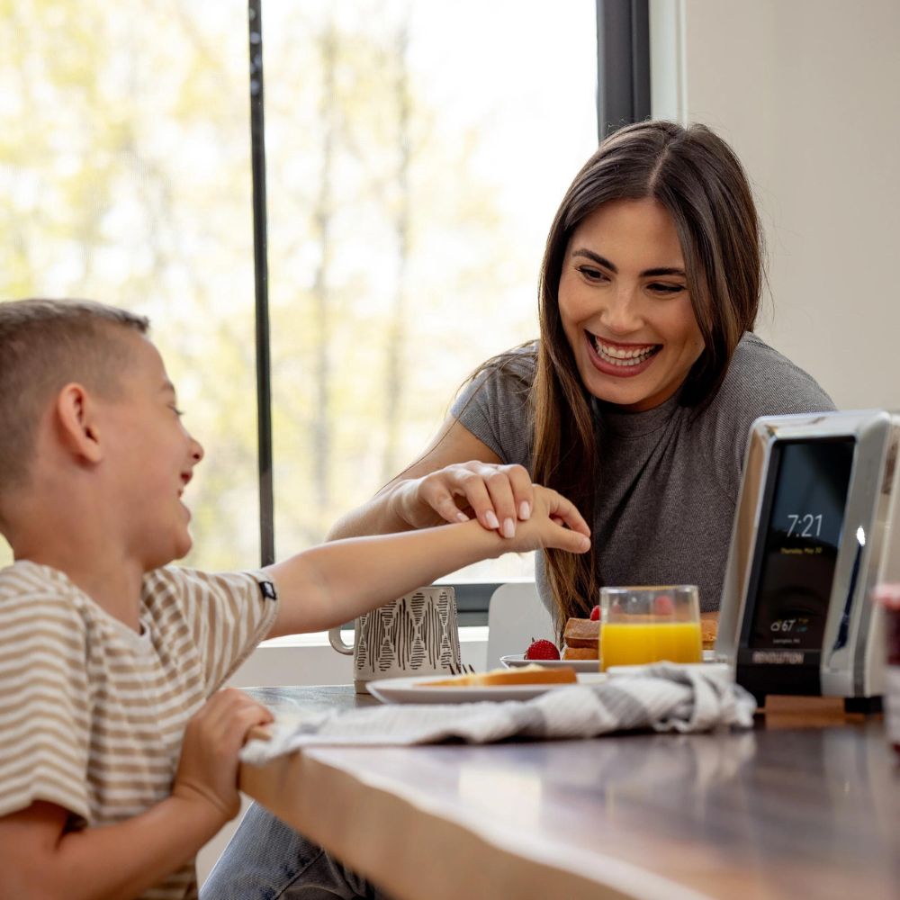 Matte Black / Chrome